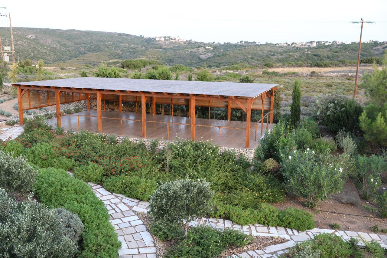 The Windmill Resort Mitáta Dış mekan fotoğraf