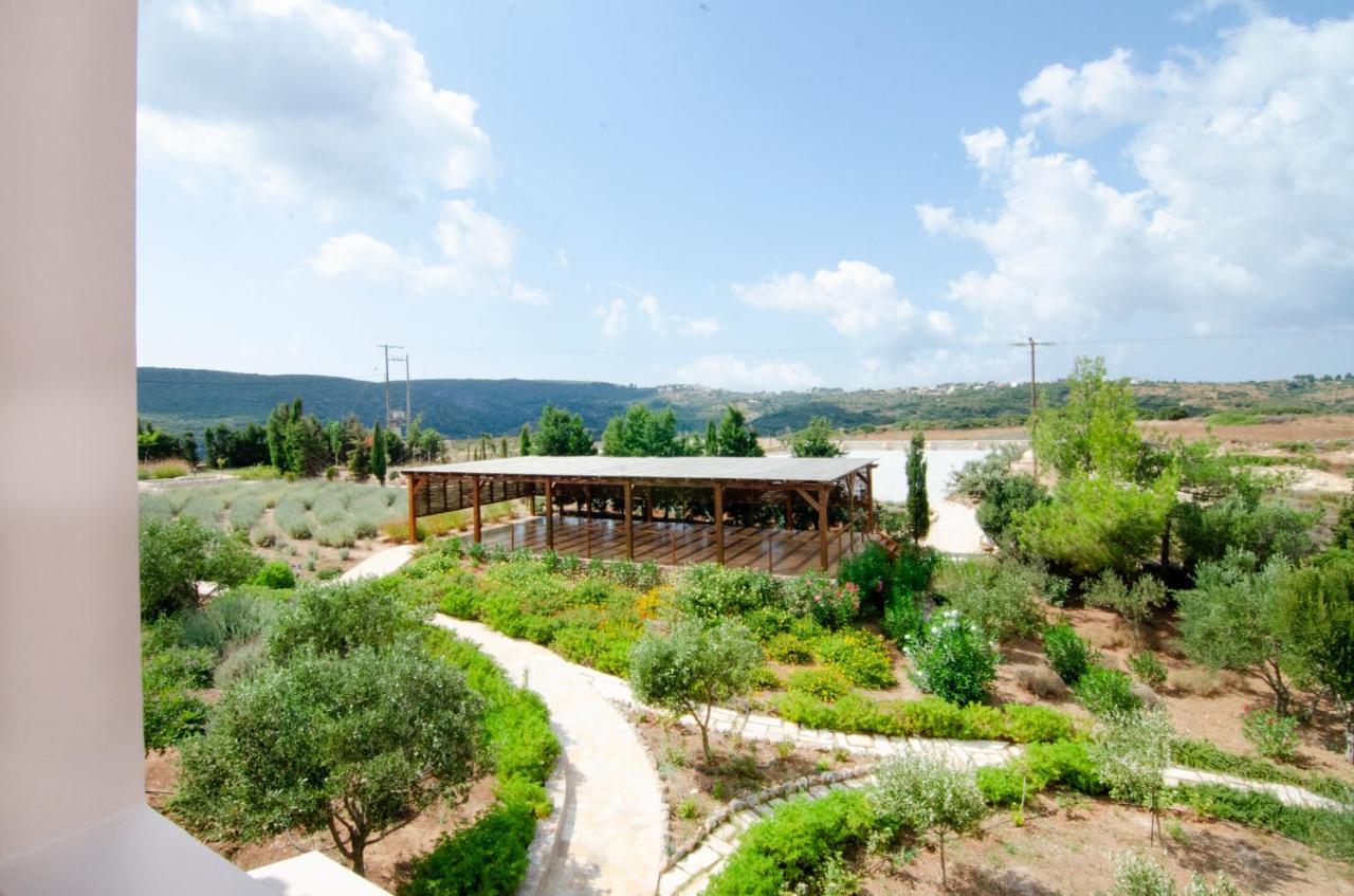The Windmill Resort Mitáta Dış mekan fotoğraf